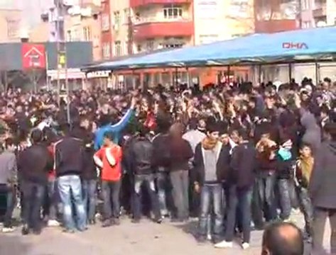 Batman Savaş Alanına Döndü