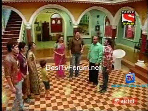 Chintu Chinky Aur Ek Badi Si Love Story - 15th February 2012 p4