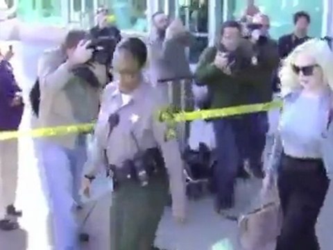 Lindsay Lohan Forgets to Pay Taxes Again