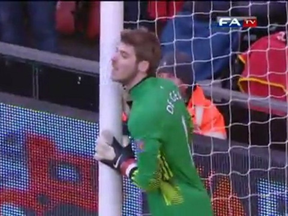 Liverpool 2-1 Man Utd - Official Highlights and Goals _ FA Cup 4th Round Proper 28-01-12 - YouTube