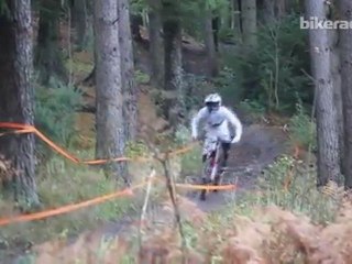 Danny Hart MTB DH World Champion tears up Hamsterley