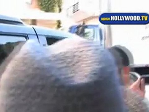 Lindsay Lohan Exits Ivy Restaurant and Hits Chanel