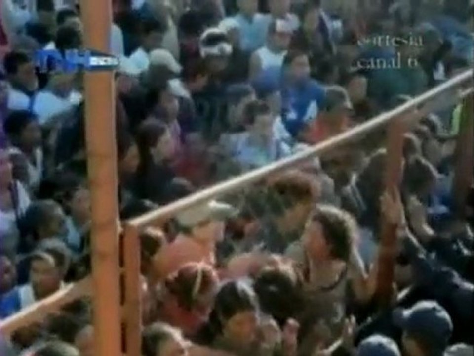 Honduras prison engulfed in flames