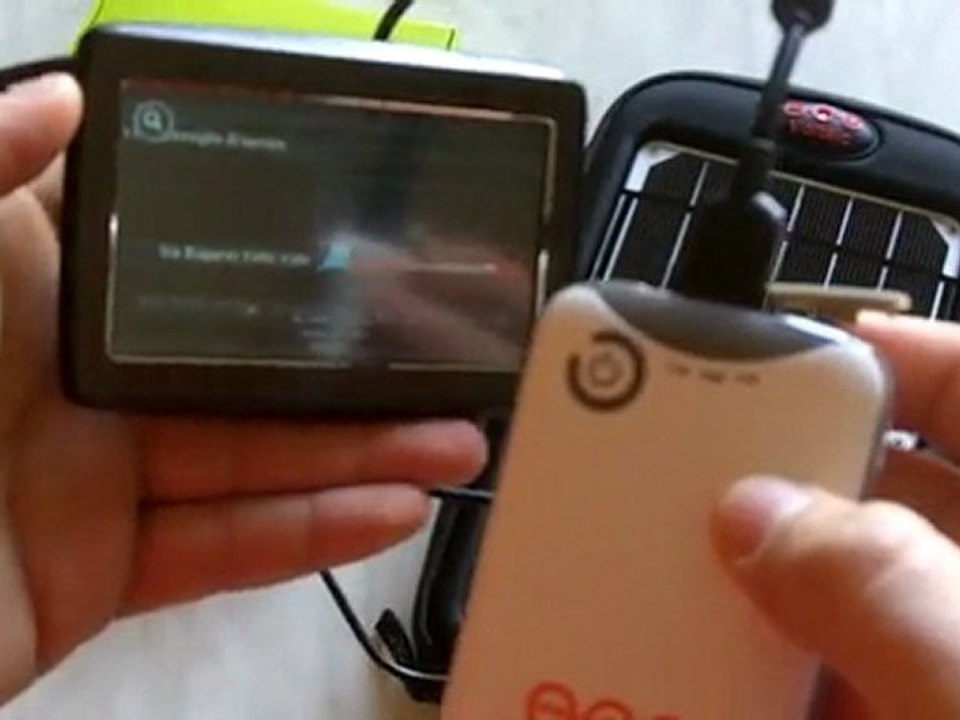 Ricarica GPS TOM TOM ad Energia Solare