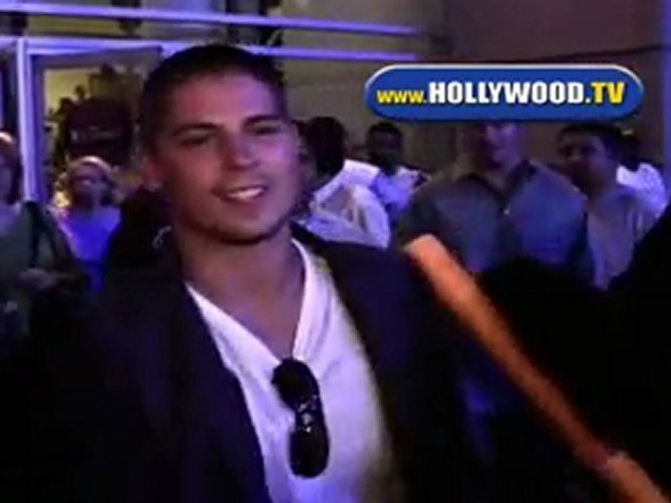 Hollywood Stars At The Lakers Game