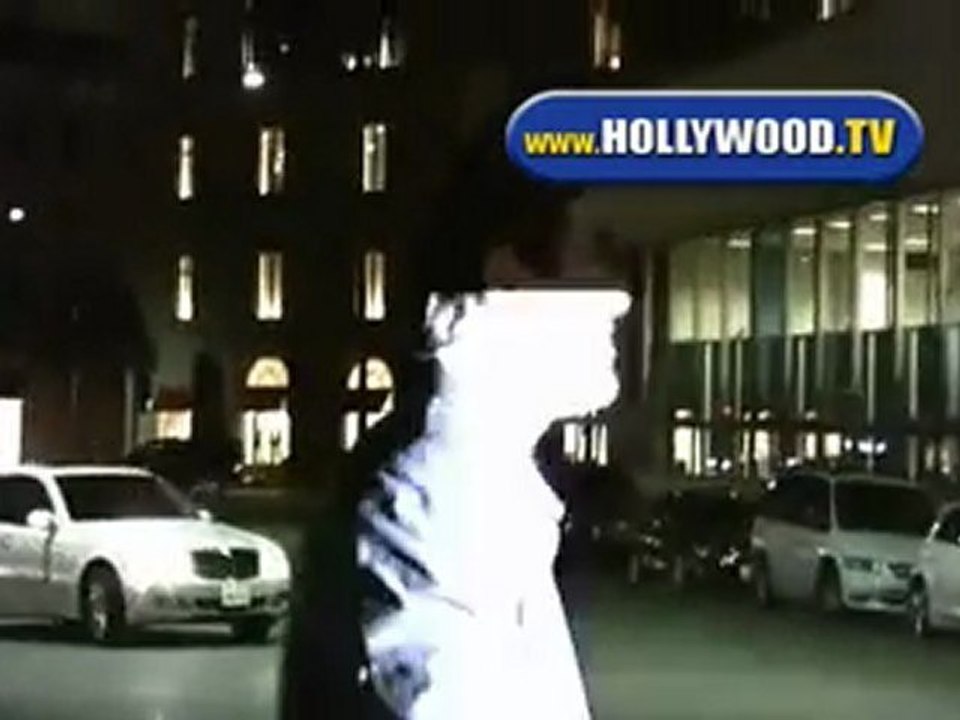 Dean Cain Leaves  Mr Chows