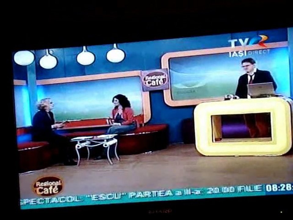 Lansare de carte-Iulia Ralia Raclaru  -  la TVR IAŞI