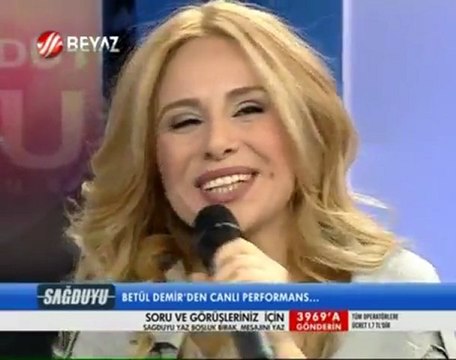 Betül Demir Şimdi Uzaklardasın (Beyaz Tv Canlı Performans)
