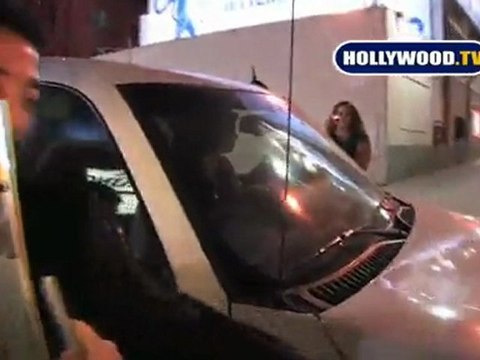 Miley Cyrus & Justin Zoom Away After Hannah Montana Premiere