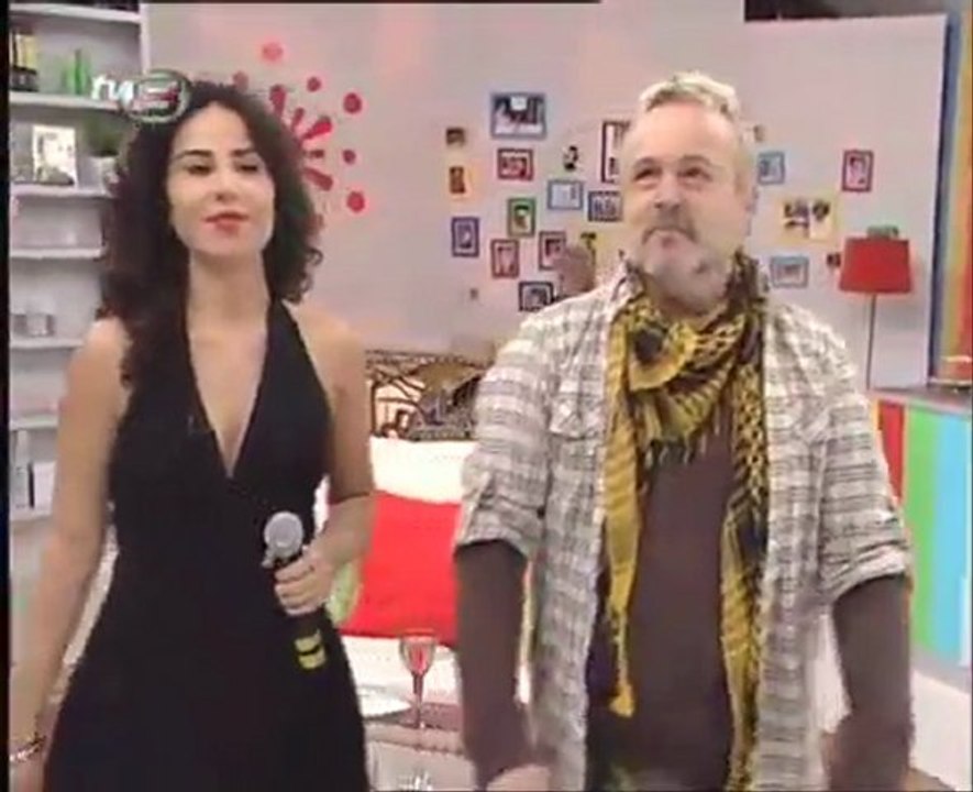 Betül Demir & Harun Kolçak - Kaçtım Pişmanım