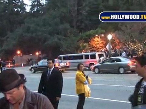 Profane =Costas Mandylor As He Signs Autographs For Fans Scream 2010