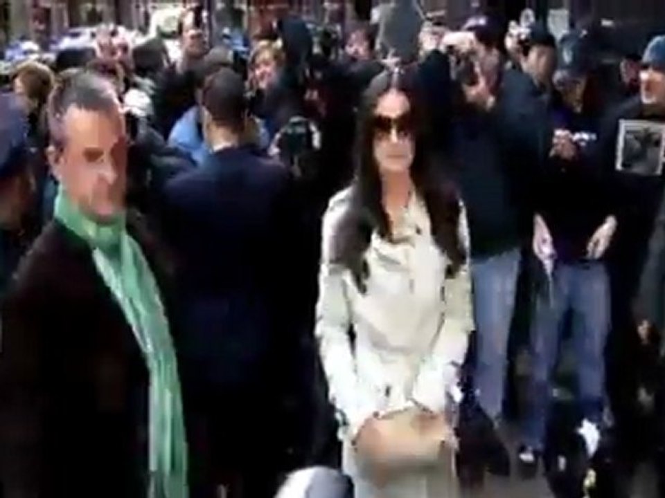 Rumer Willis Speaks About Demi Moore