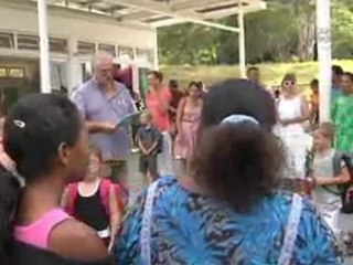 Rentrée à l'école primaire de Tina