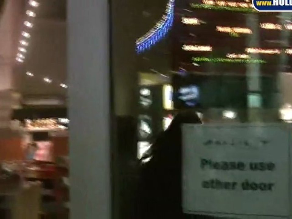 EXCLUSIVE: Halle Berry Enters ArcLight Hollywood