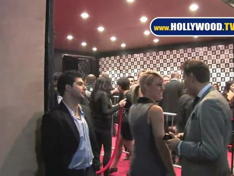 Vienna Girardi to Spend Holidays With Family