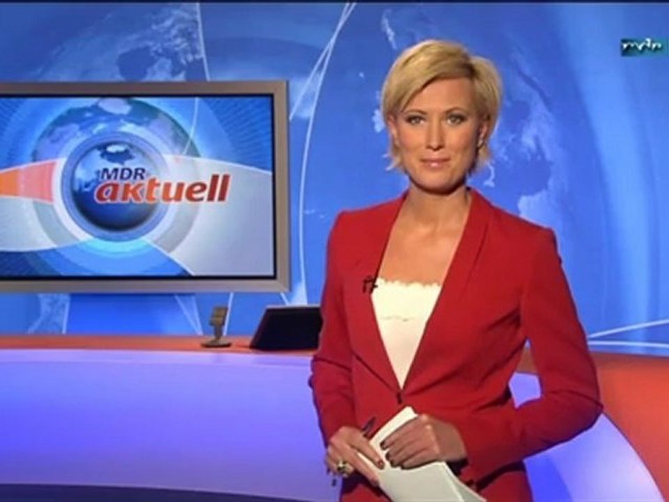 Kamilla Senjo  16.02.2012