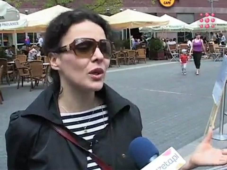 celebryci walczą o pszczoły