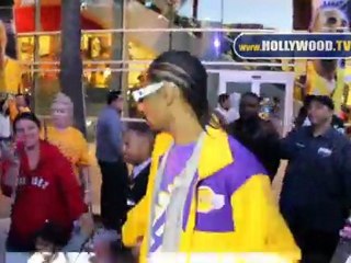 Snoop Dogg attends the Los Angeles Lakers Xmas Game