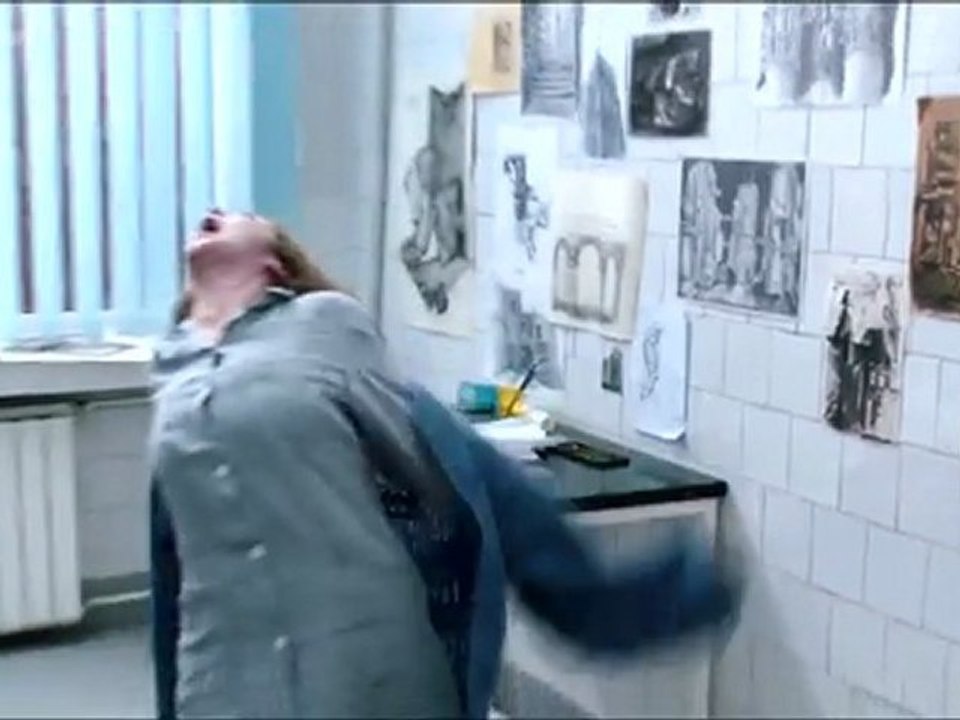 Devil Inside Extrait VF "La rencontre"