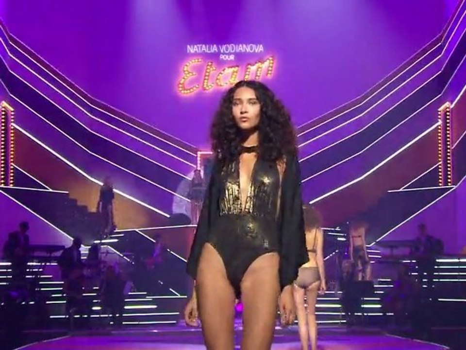 Sister Sledge - He's the greatest dancer - Live Show Etam 2012