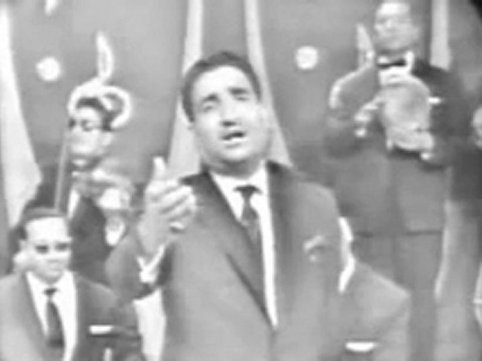 ناظم الغزالي - اقول وقد  ناحت