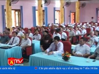 Vietin Bank trao tặng xe cứu thương tại Thái Nguyên