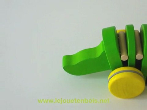 crocodile : jouet à tirer.