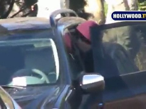 Nicole Richie and Joel Madden Get A Parking Violation
