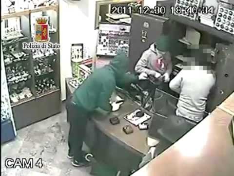 Palermo - Rapina violenta ad una gioielleria (16.02.12)