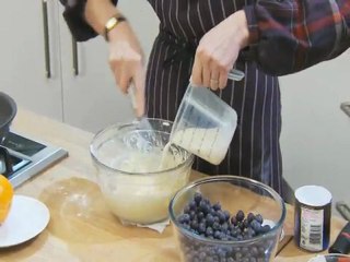Lisa Faulkner's Chilean Blueberry Pancakes