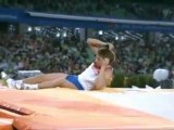 World Class Pole Vaulter Shatters Pole