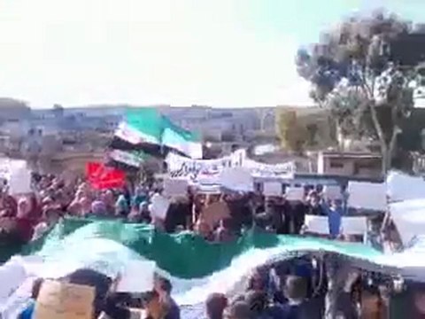 فري برس ادلب جسرالشغور قرية البشيرية مظاهرة حاشدةردا على الدستور الجديد 16 2 2012