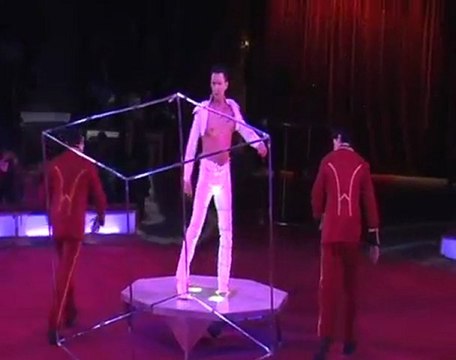 EMIL FALTYNY-balance-presents Art agency Valentino