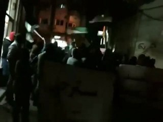 فري برس   مسائية يوم الأربعاء دمشق جوبر 15 2 2012 ج1