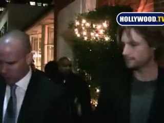 Halle Berry and Baby Daddy Eat at Mr. Chow