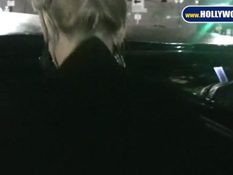 Jenny McCarthy Looking Good Exiting Bardot