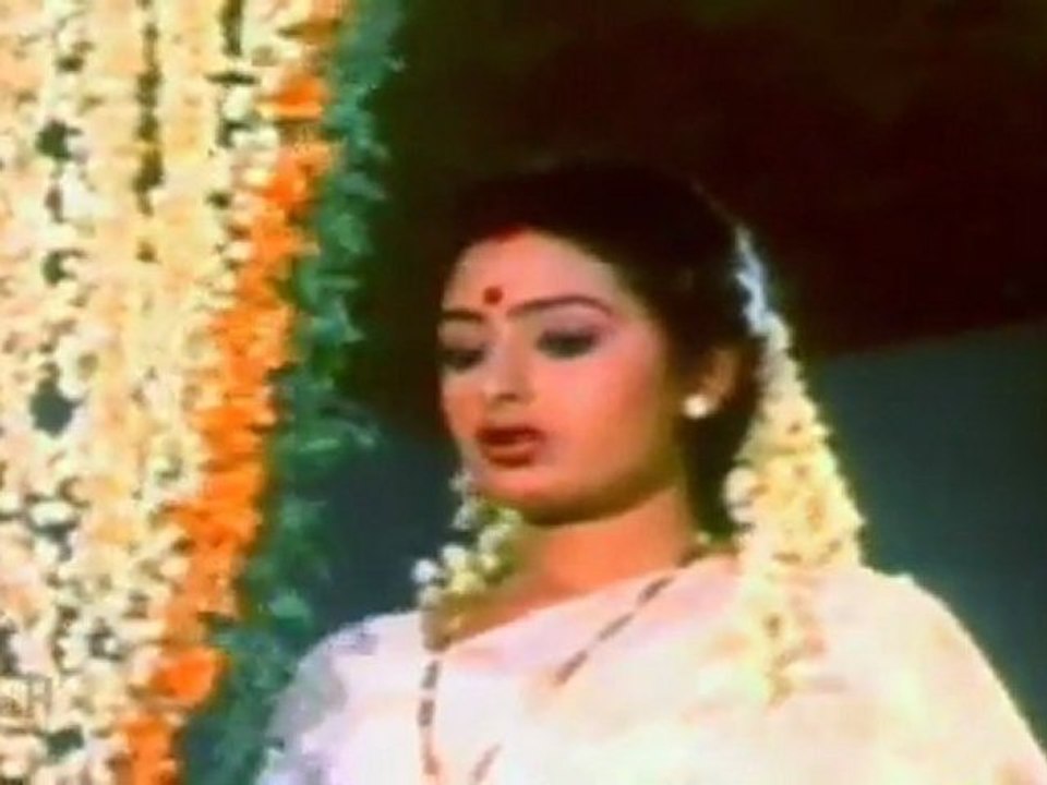 Bazaru Rowdi - First Night Scene