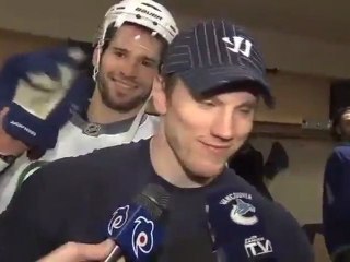 Hockey Player Photobombs Post-Game Interviews