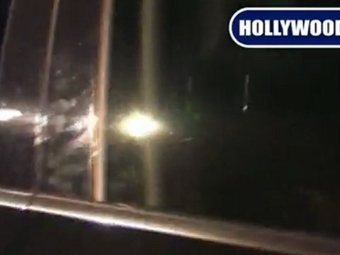 Jennifer Lopez Shys From Cameras Leaving Cicconi's