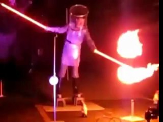 Zelda Theme Song Played With Lightning !