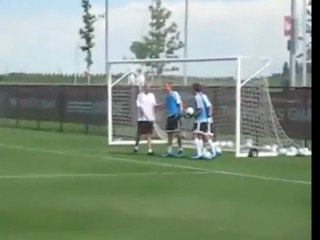 Zidane humiliates goalkeeper