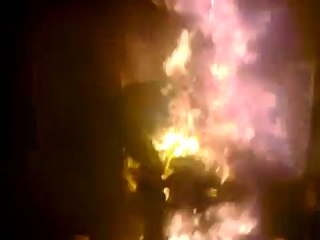 فري برس   حمص باباعمرو   إستهداف سيارة سوزوكي بصاروخ 13 2 2012 +18