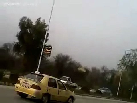 فري برس حماة الدبابات والمجنزرات تحاصر حي الحميدية 14 2 2012