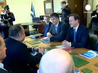 'Let's Stick Together' UK PM pleads with Scotland