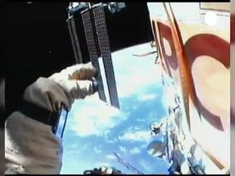 ISS: passeggiata spaziale per due cosmonauti russi