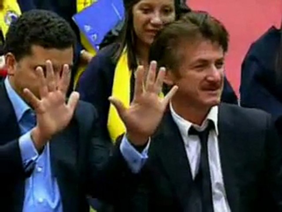 (VIDEO) Pdte. Chávez saluda y da la bienvenida al actor estadounidense y embajador itinerante de Haití, Sean Penn Venezolana de Televisión