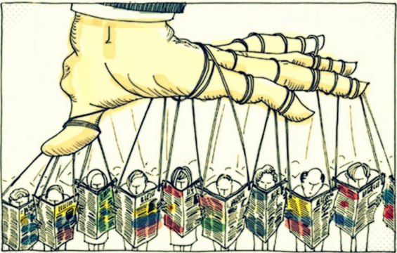 Eric Frattini: “Los medios de comunicación maltratan a sus propios periodistas”