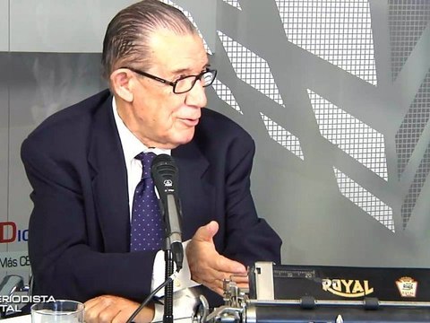 Juan Velarde Fuertes - '¿Dónde están los brotes verdes? Han muerto' - 25-11-2010