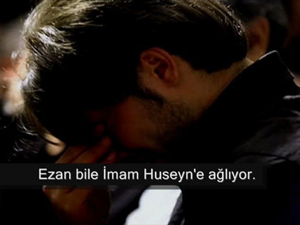 Ezan bile İmam Huseyn'e matem tutmuş.