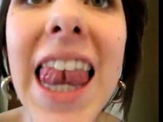 Two tongues ?